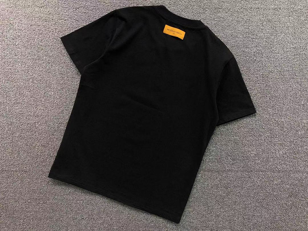 Louis Vuitton 115 L⭐ T-SHIRT 1106132960 (Im 170Cm 60Kg I Wear Size S In The Phot) - Image 16