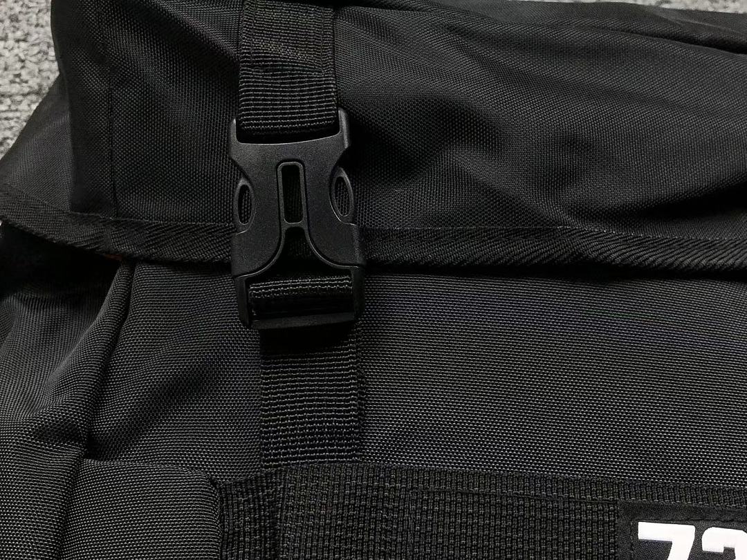 Nike 135 N⭐K⭐ BAG 4205061077 (Long 28CM* Wide 18CM* High 45CM) - Image 9
