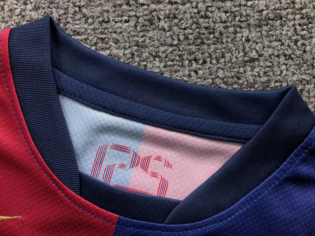 Chanel 68 FOOTBALL T-SHIRT SHORTS - Image 18