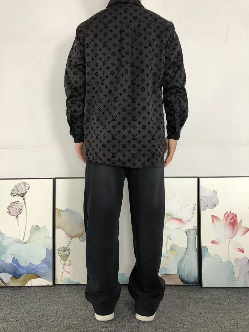 Louis Vuitton 178 L⭐ SHIRT 22031407001 (Im 170Cm 60Kg I Wear Size S In The Phot) - Image 4