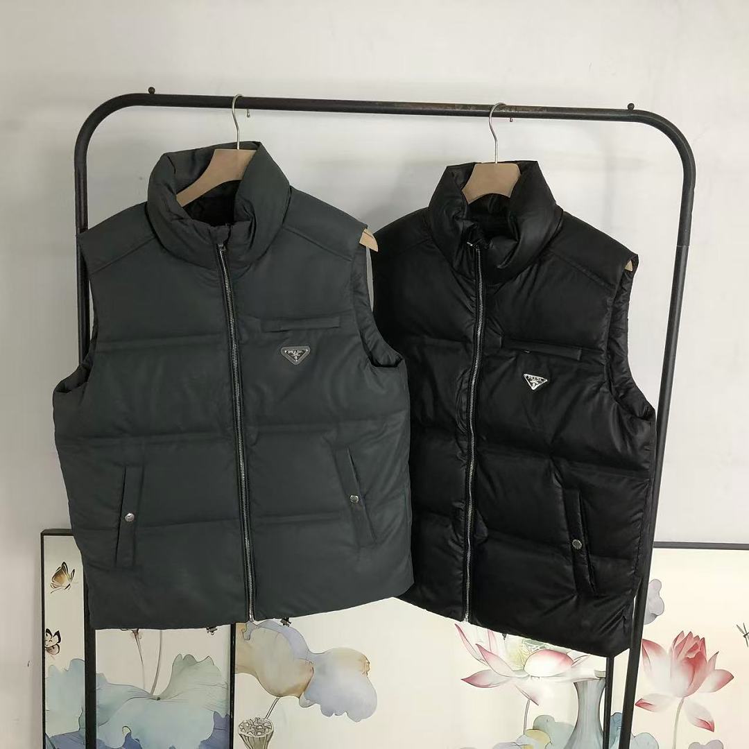 Prada 438 P⭐A⭐A VEST DOWN JACKETS 3209021519 (Im 170Cm 60Kg I Wear Size 50 In The Phot) - Image 32