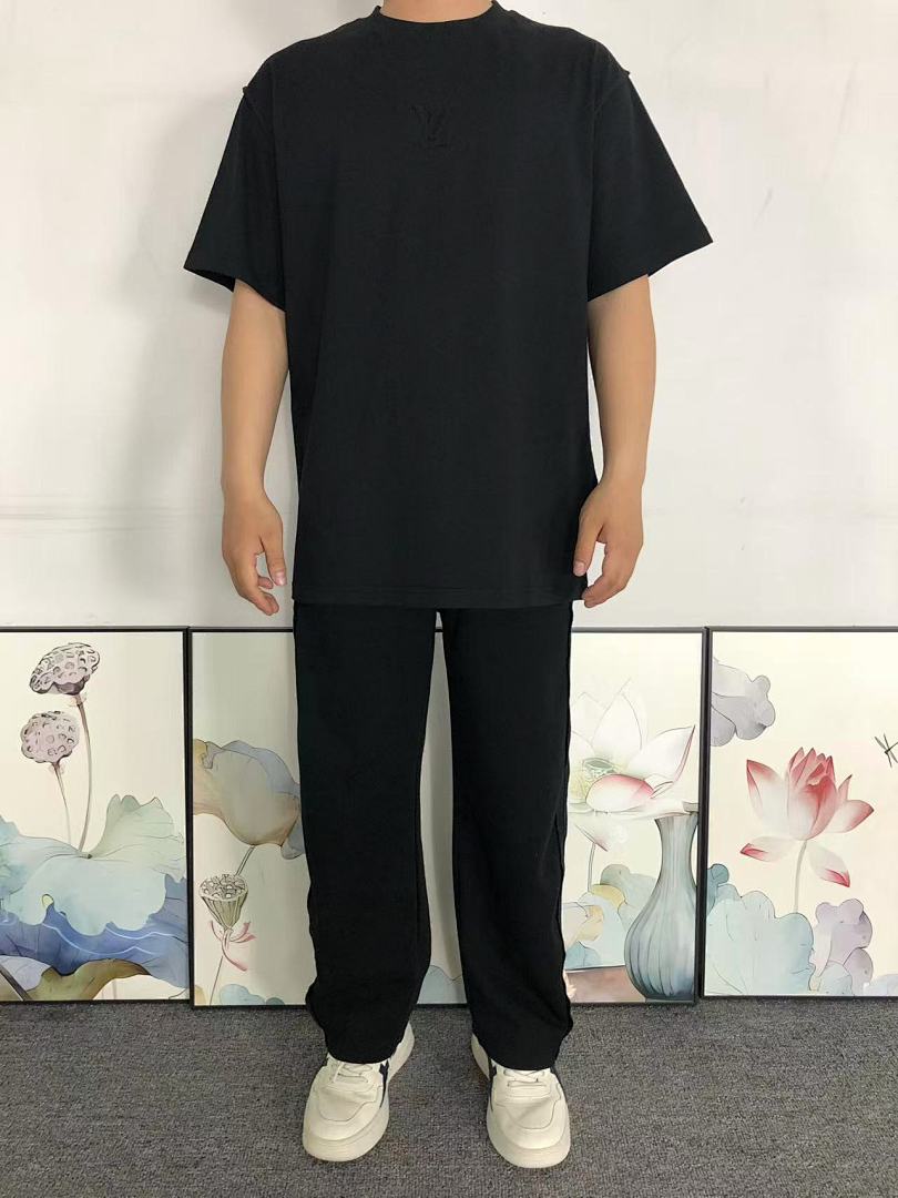 Louis Vuitton 118 L⭐ T-SHIRT 3203281521 (Im 170Cm 60Kg I Wear Size S In The Phot) - Image 4