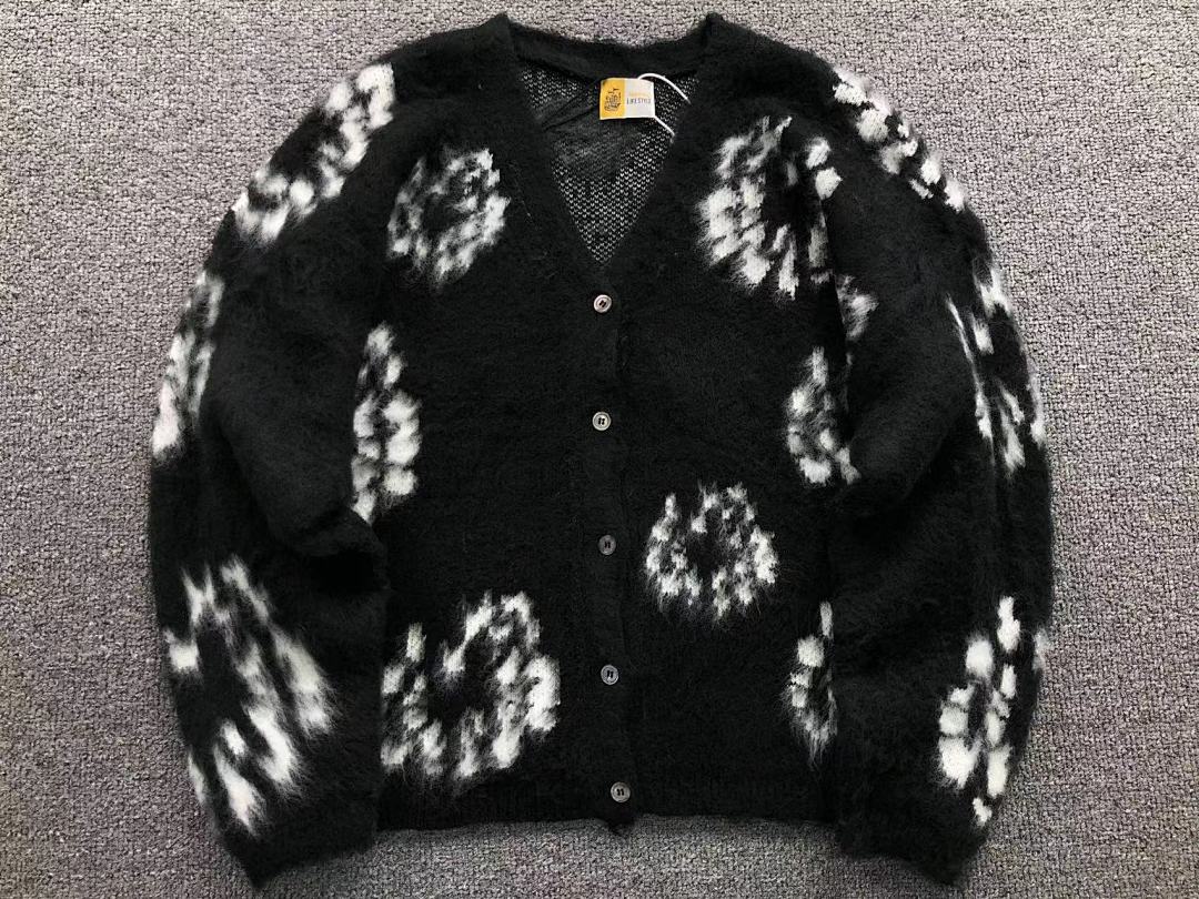 Chanel 208 SAINT MICHAEL SWEATER 3201142417 (Im 170Cm 60Kg I Wear Size S In The Phot) - Image 5