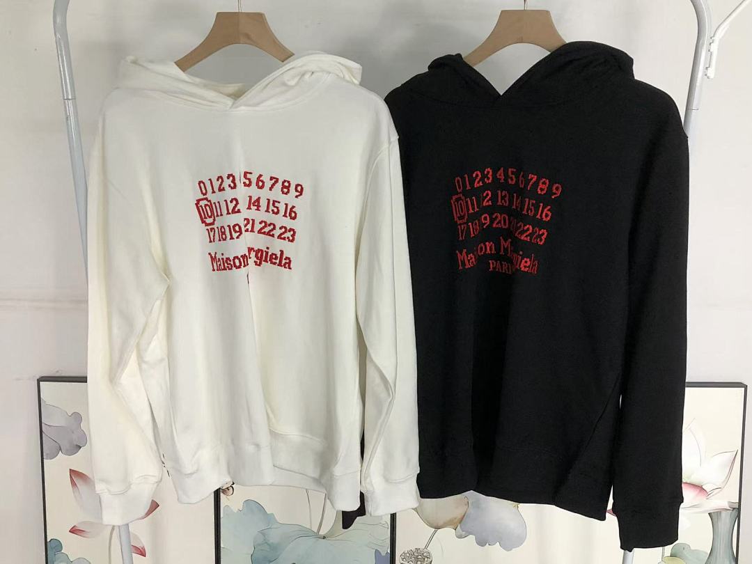 On Running 125 MAISON MARGIELA HOODIE 58262286 (Im 170Cm 60Kg I Wear Size 46 In The Phot) - Image 28