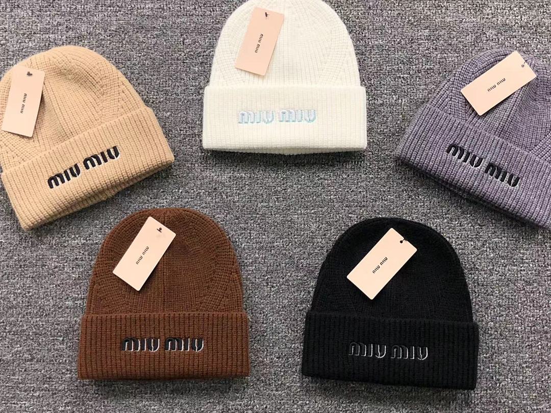 Miu Miu 58 M⭐U - Image 3