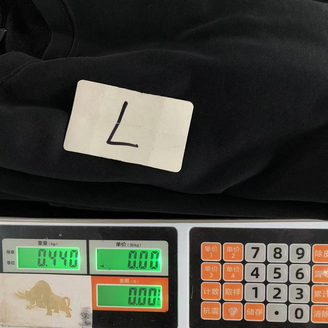 On Running 145 ON HOODIE 2207141504 (Im 170Cm 60Kg I Wear Size L In The Phot) - Image 22