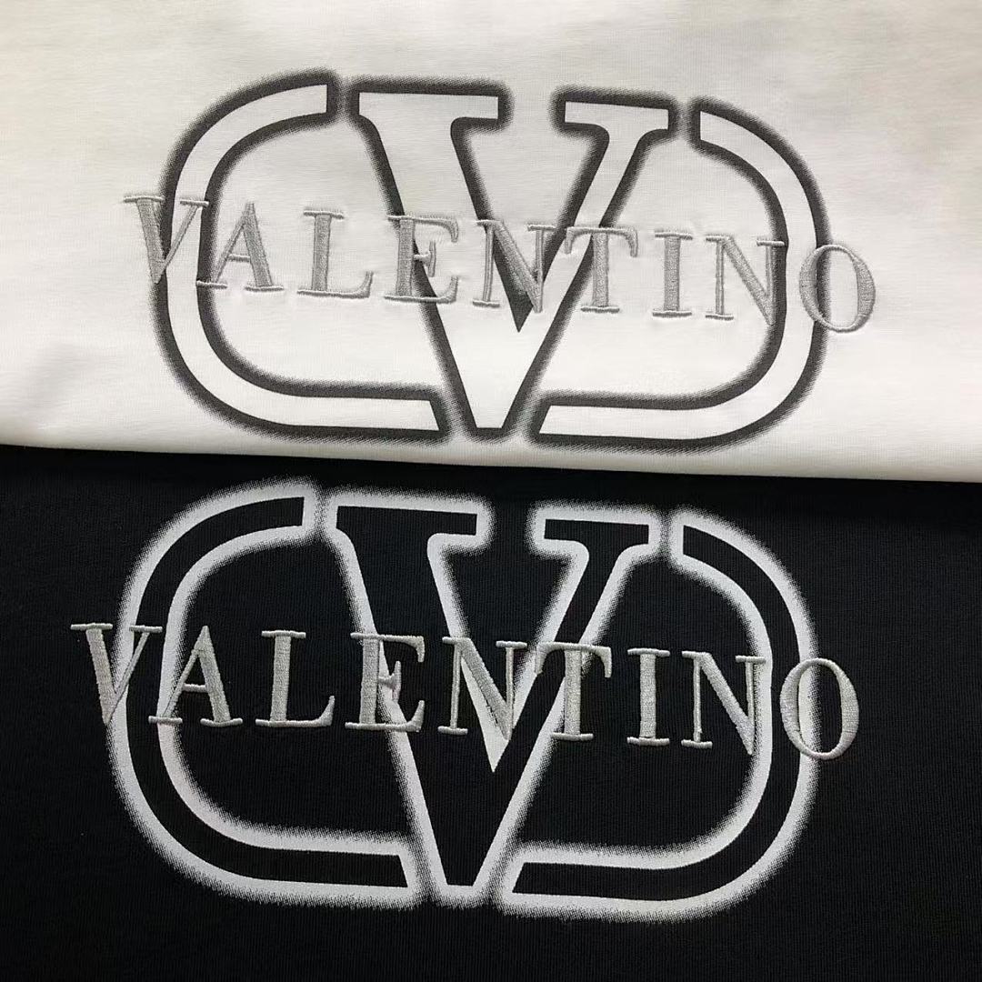 Valentino 118 VALENTINO T-SHIRT 412287352 (Im 170Cm 55Kg I Wear Size XS In The Phot) - Image 12