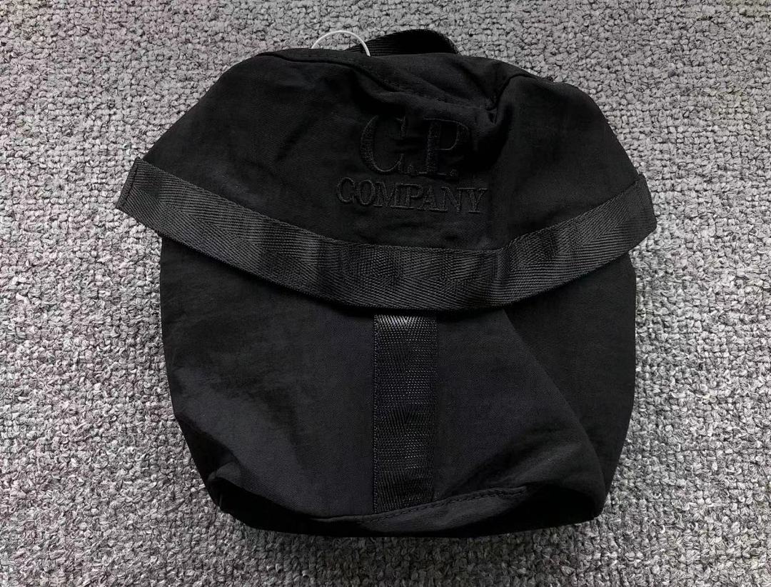 C.P. Company 135 CP BAG 3103161429 (Long 23CM* Wide 8CM*20CM) - Image 10