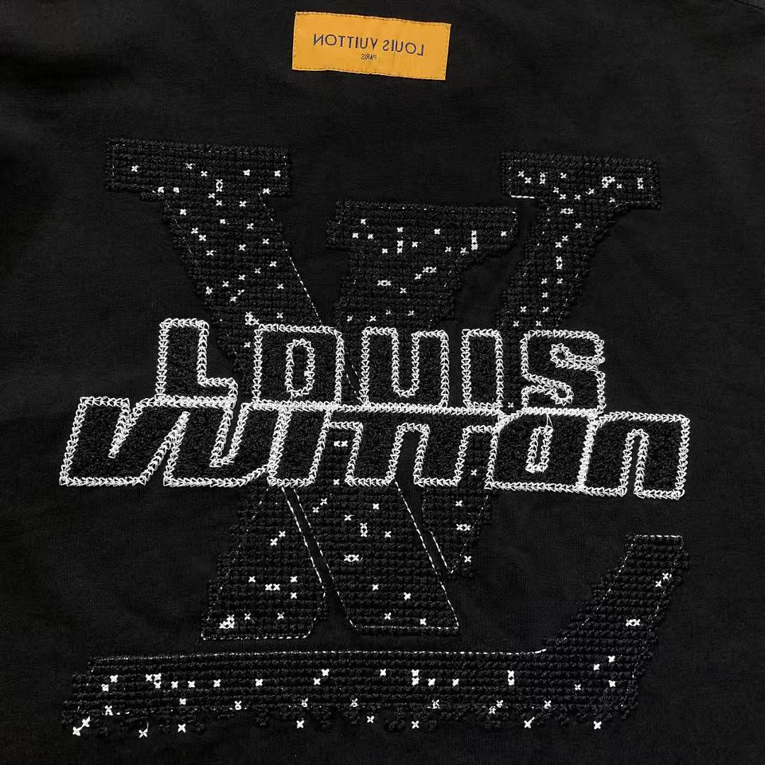 Louis Vuitton 108 L⭐ T-SHIRT 525221381 (Im 170Cm 60Kg I Wear Size S In The Phot) - Image 13