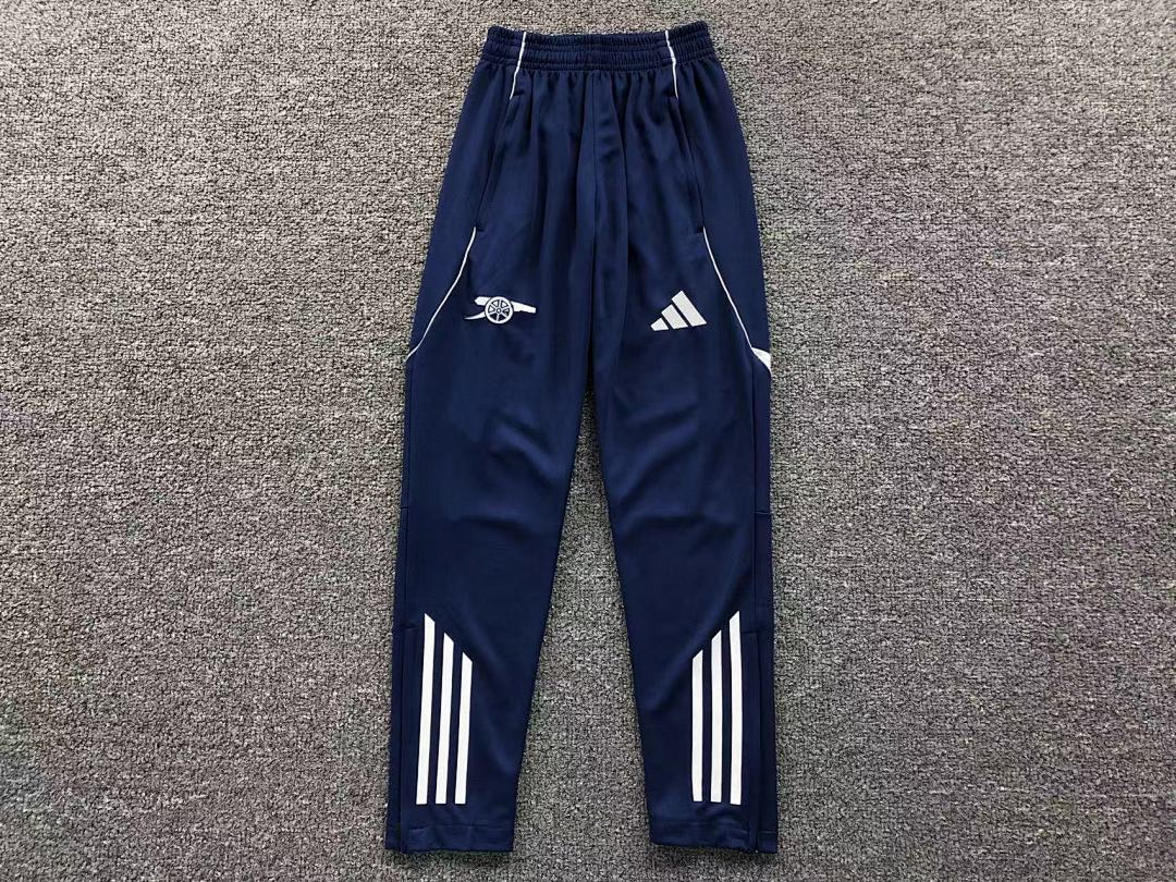 Chanel 135 FOOTBALL TROUSERS LONG SLEEVED - Image 18