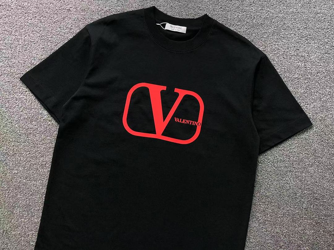 Valentino 118 VALENTINO T-SHIRT 5251220147 (Im 170Cm 60Kg I Wear Size M In The Phot) - Image 18