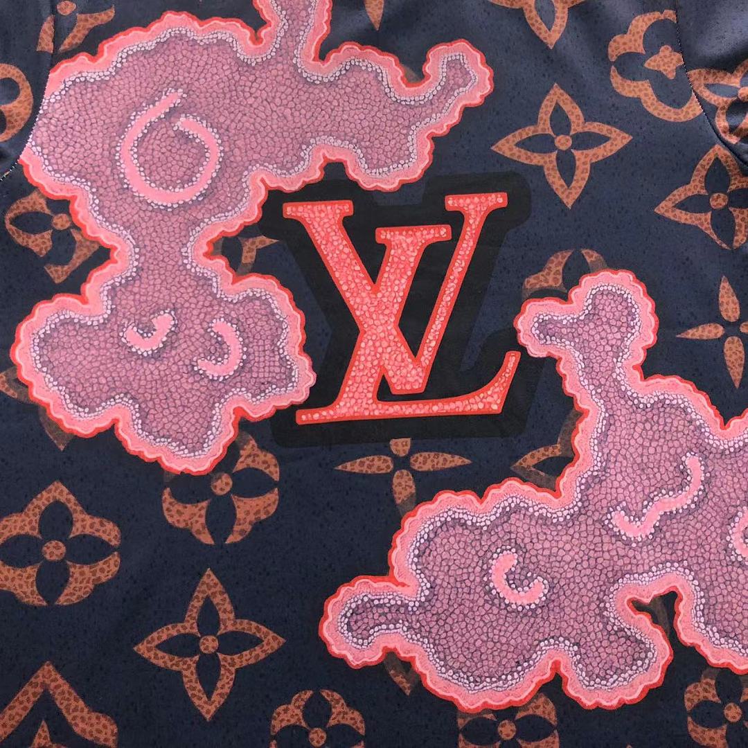 Louis Vuitton SHORTS175 L⭐ T-SHIRT SHORTS 22050509125 (Im 170Cm 60Kg I Wear Size M In The Phot) - Image 11