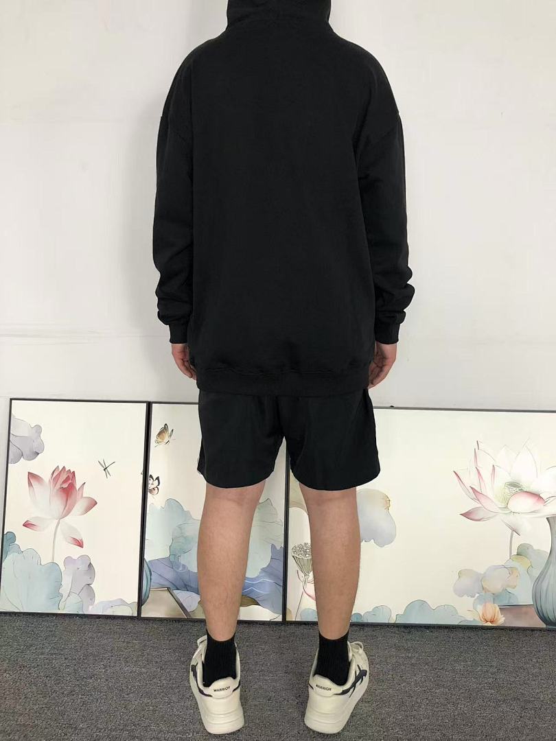 AMIRI 135 AMIRI HOODIE 1109012474 (Im 170Cm 60Kg I Wear Size L In The Phot) - Image 4