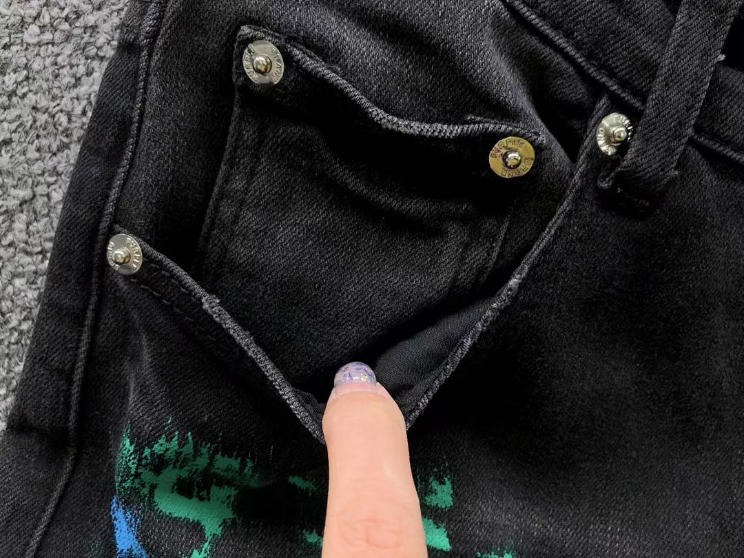 Purple 195 (PURPLE TROUSERS) - Image 18