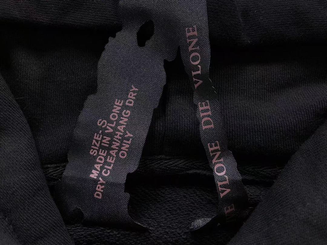 On Running 118 VLONE HOODIE 5101110102 (Im 170Cm 60Kg I Wear Size S In The Phot) - Image 21