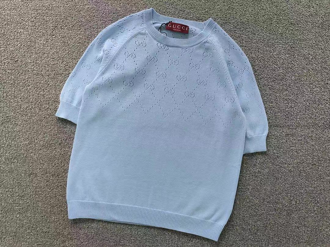 Gucci 175 G⭐C⭐I T-SHIRT FEMAIE - Image 4