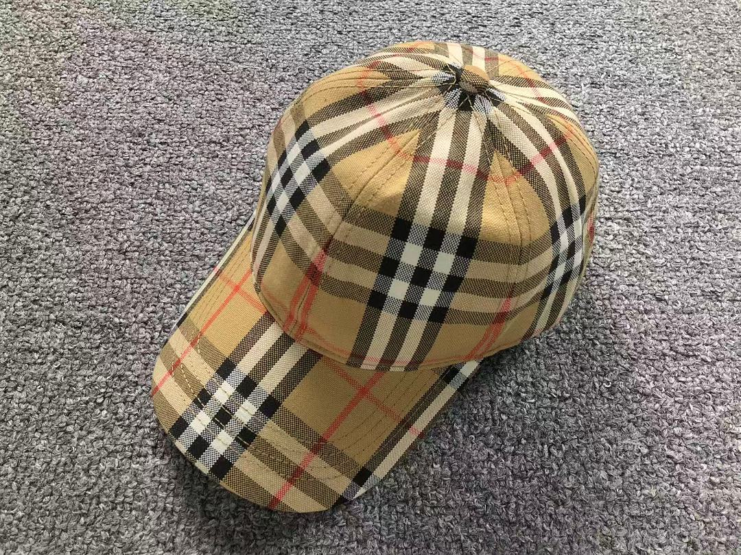 Burberry 79 B⭐R⭐E⭐RY