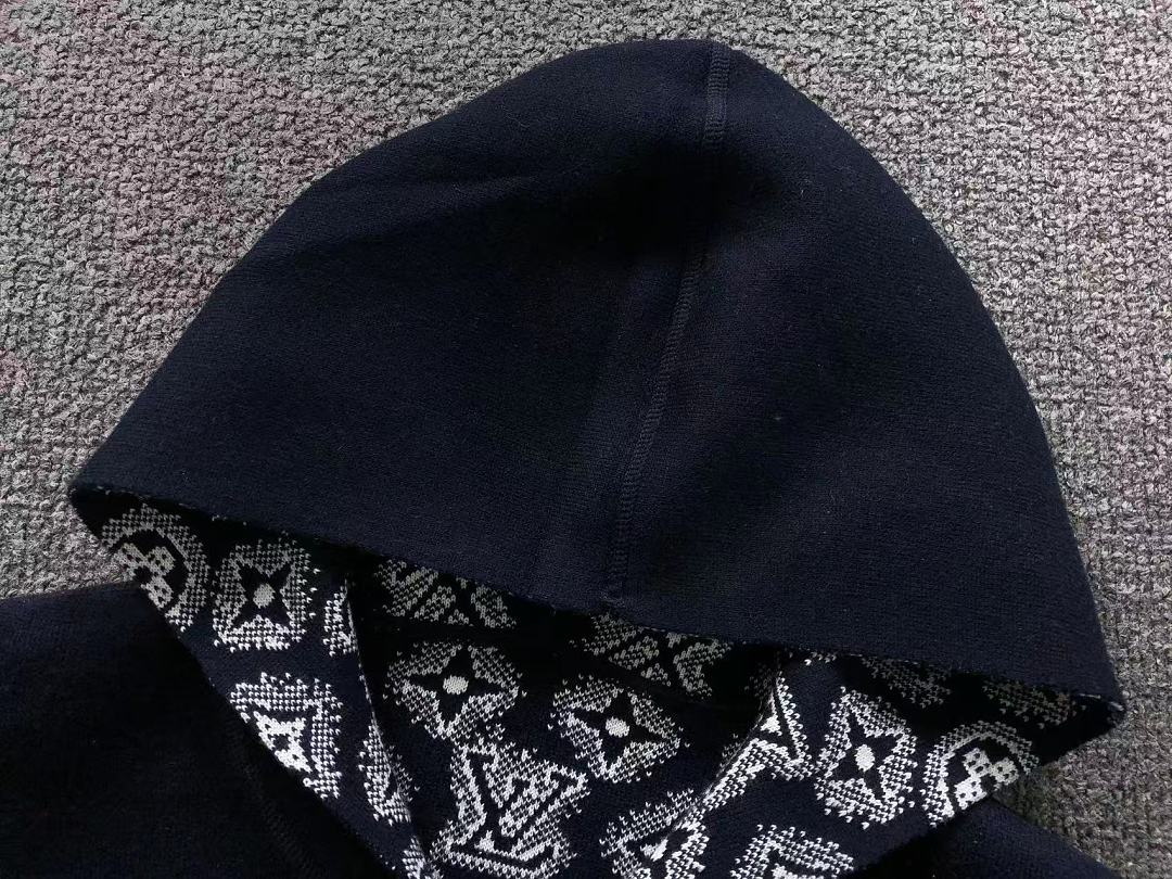 Louis Vuitton 628 L⭐ SWEATER 5208241205 (Im 170Cm 60Kg I Wear Size M In The Phot) - Image 23