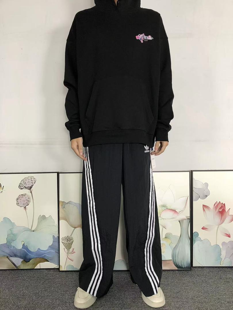 Off-White 165 OFF-WHITE HOODIE 3209050319 (Im 170Cm 60Kg I Wear Size M In The Phot) - Image 3