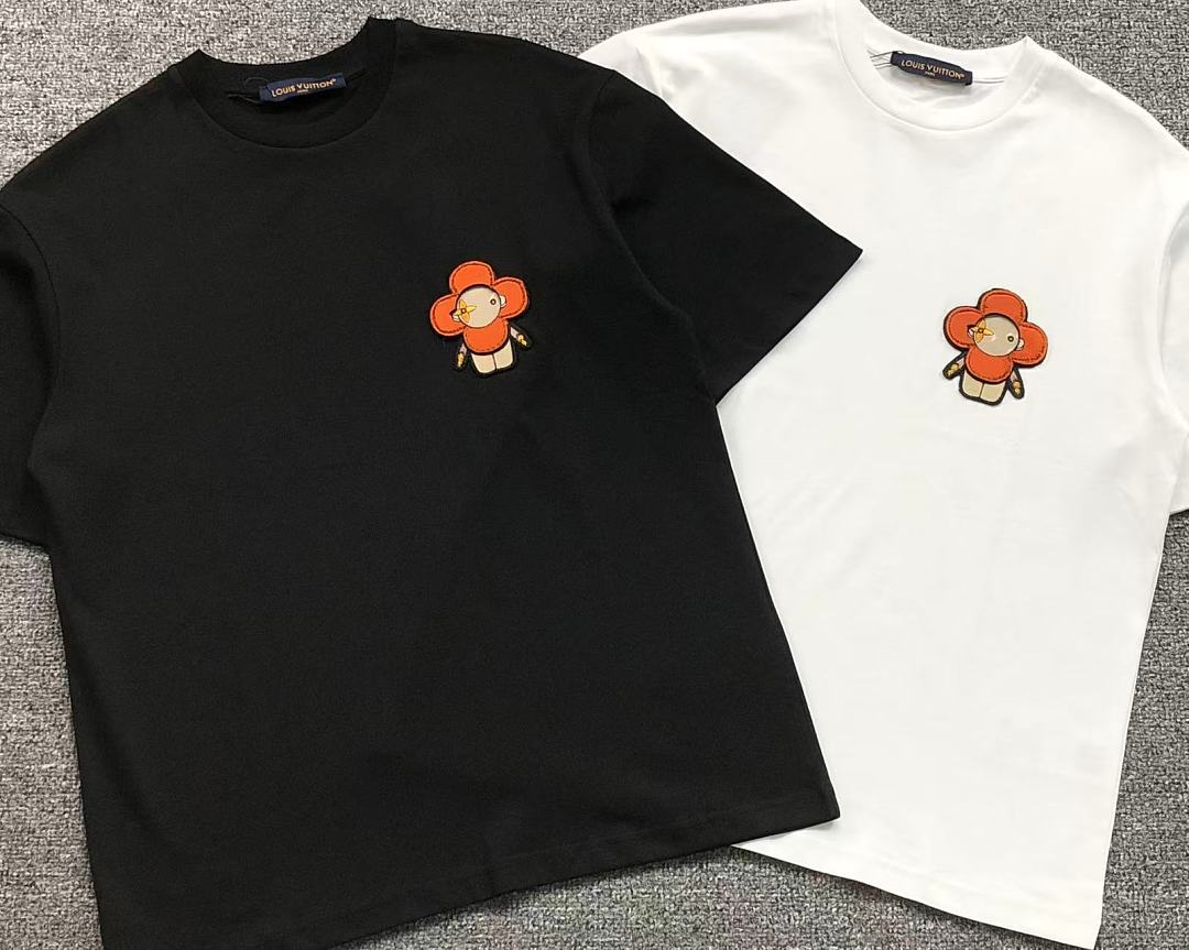 Louis Vuitton 135 L⭐ T-SHIRT 22050737125 (Im 170Cm 60Kg I Wear Size S In The Phot) - Image 6