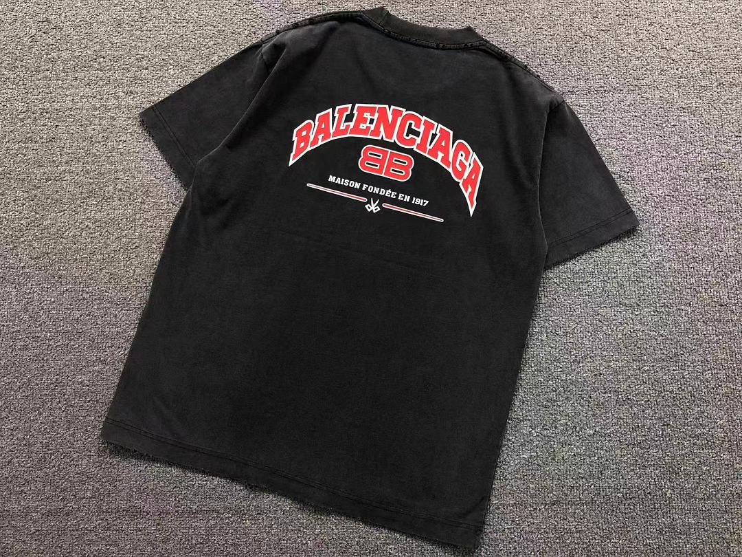 Balenciaga 128 B⭐L⭐⭐⭐IA⭐A T-SHIRT 3205061021 (Im 170Cm 60Kg I Wear Size L In The Phot) - Image 17