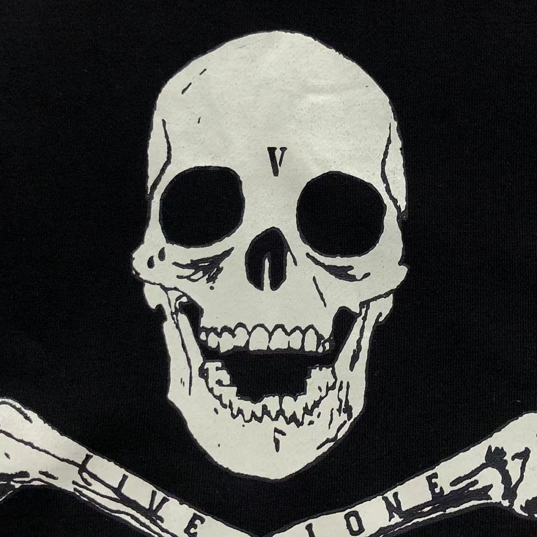 On Running 118 VLONE HOODIE 510113591 (Im 170Cm 60Kg I Wear Size XL In The Phot) - Image 14