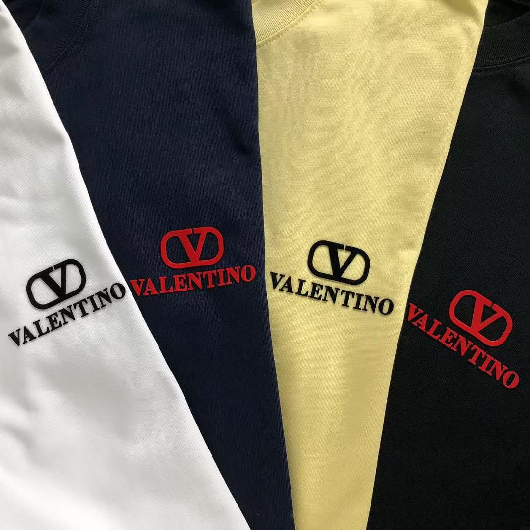 Valentino 115 VALENTINO T-SHIRT 5241606147 (Im 170Cm 65Kg I Wear Size M In The Phot) - Image 16