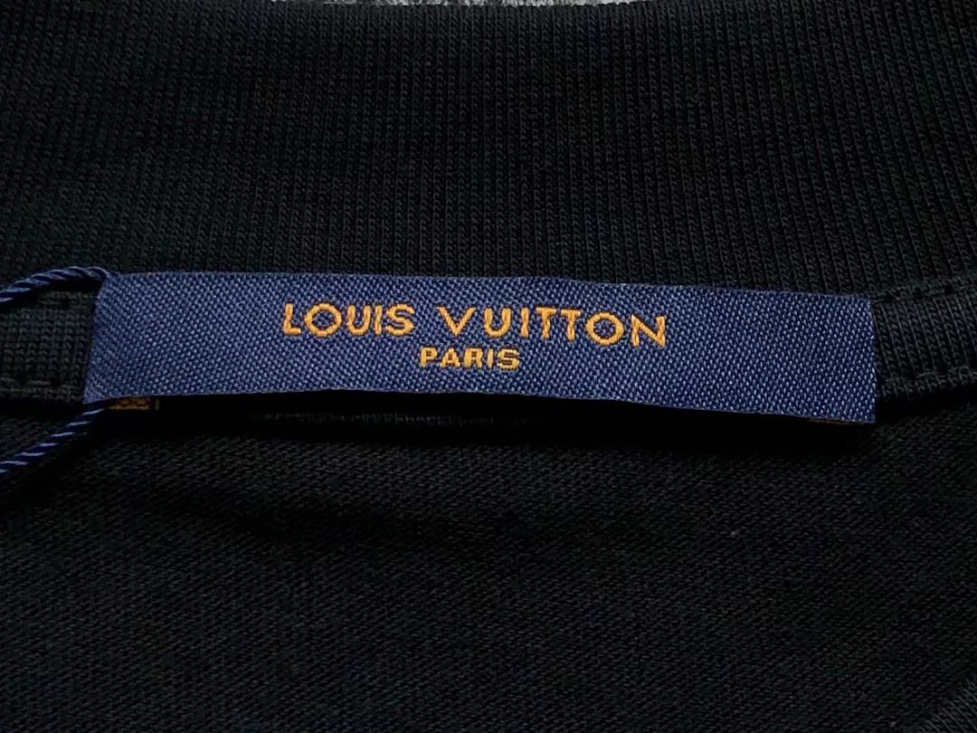 Louis Vuitton 108 L⭐ T-SHIRT 411132121 (Im 170Cm 57Kg I Wear Size M In The Phot) - Image 22