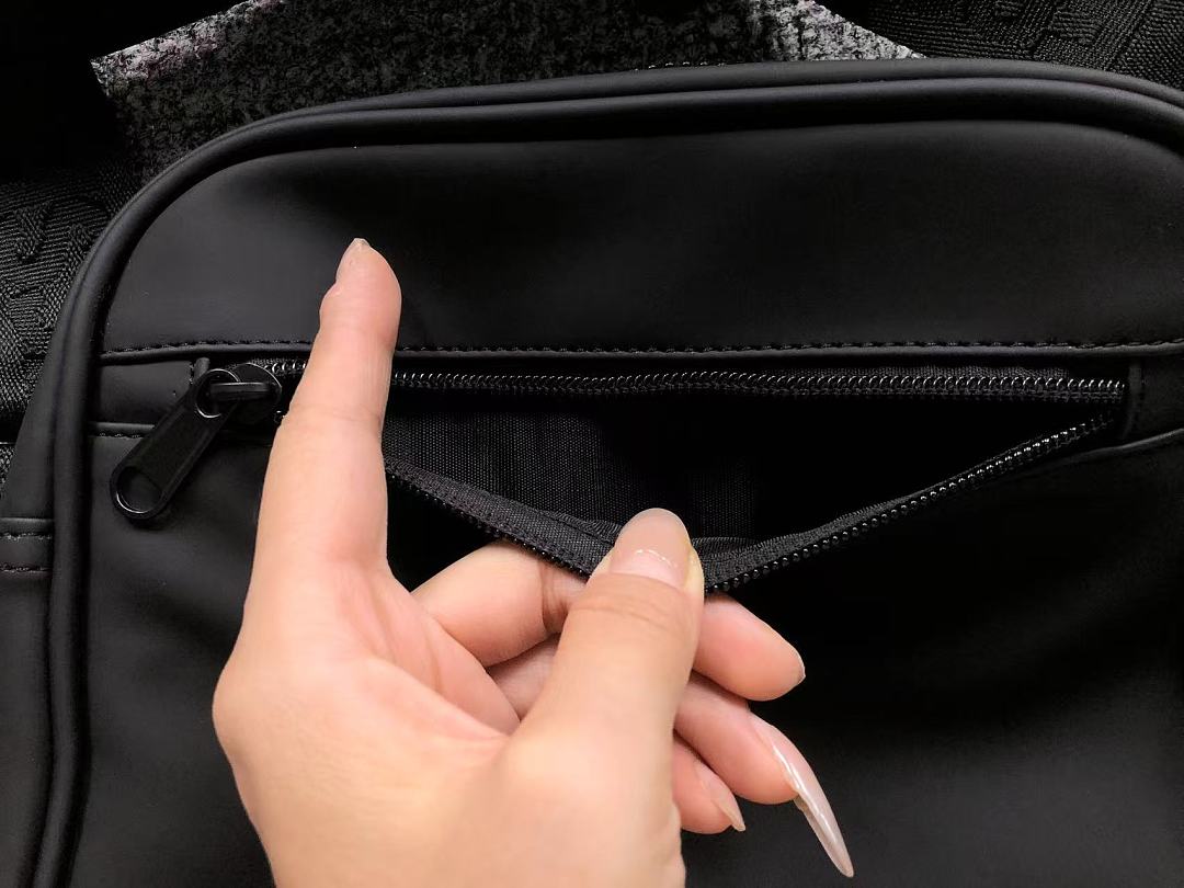Fear of God 88 FOG BAG 5253001179 (Long 21CM* Wide 7CM* High 24CM) - Image 21