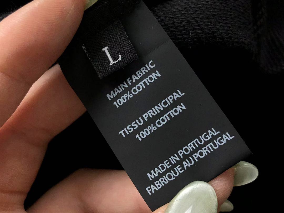 Vetements 238 VETEMENTS - Image 25