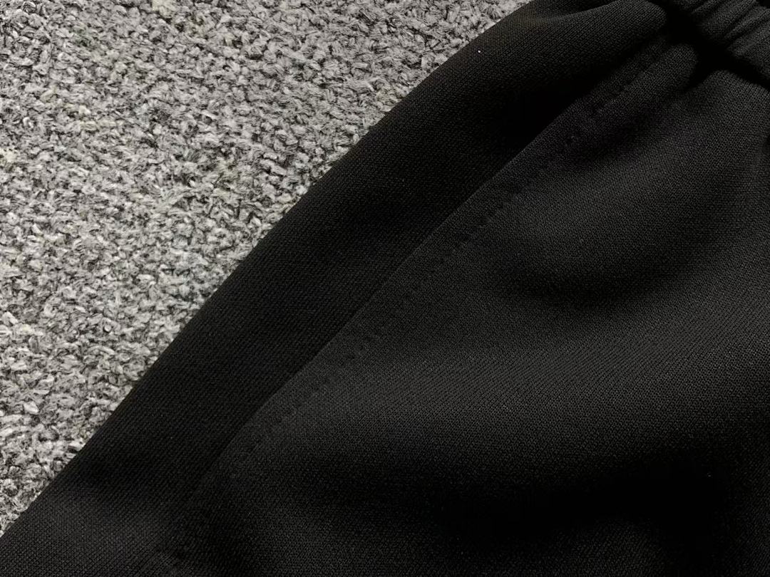 Louis Vuitton 185 L⭐ TROUSERS 3201230817 (Im 170Cm 60Kg I Wear Size M In The Phot) - Image 19