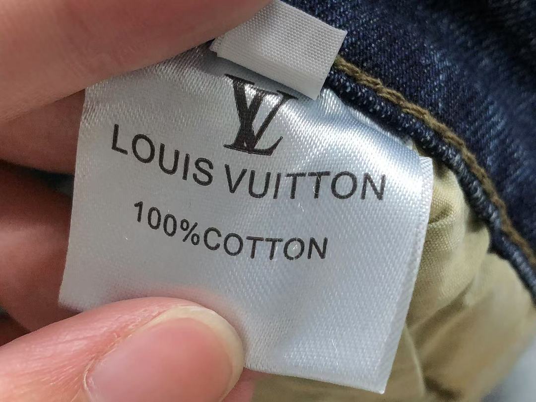Louis Vuitton 195 L⭐ SHORTS 22061017125 (Im 170Cm 60Kg I Wear Size 31 In The Phot) - Image 24