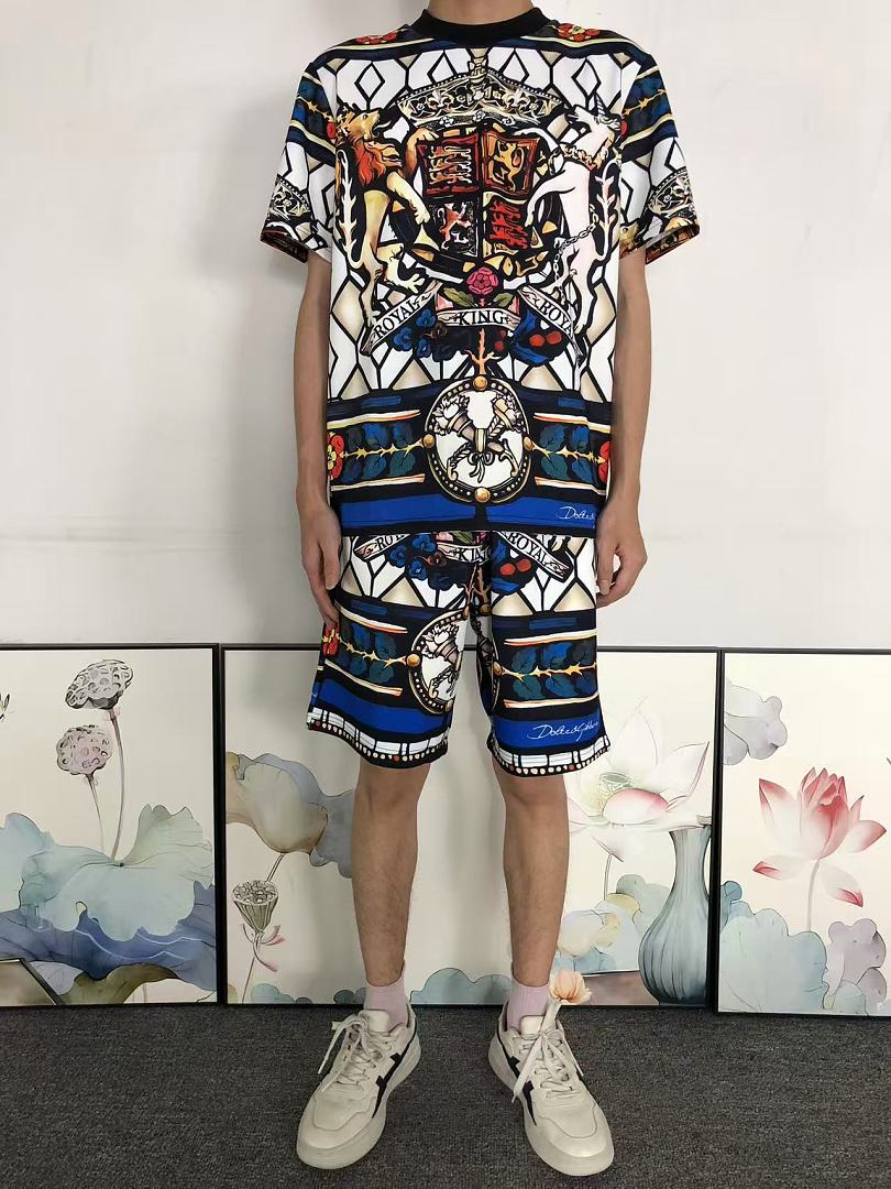 Dolce & Gabbana SHORTS175 D⭐LC⭐ GA⭐⭐A⭐A T-SHIRT - Image 4