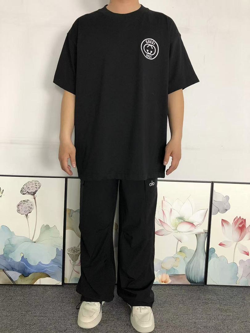 Gucci 108 G⭐C⭐I T-SHIRT 42013103133 (Im 170Cm 60Kg I Wear Size 2XL In The Phot) - Image 3