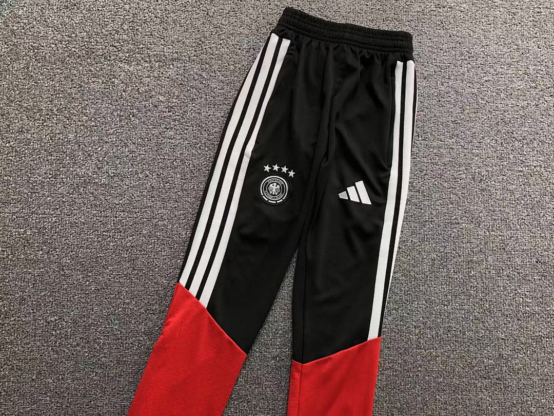 Chanel 135 FOOTBALL LONG SLEEVED TROUSERS - Image 21
