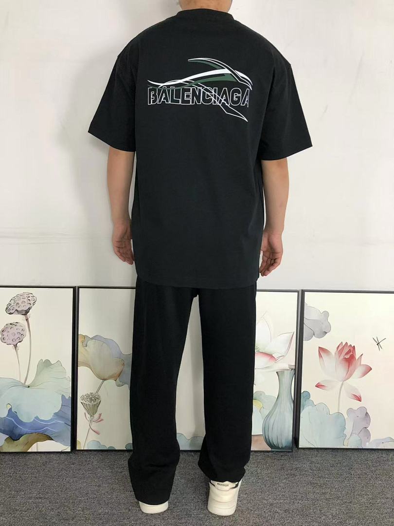 Balenciaga 118 B⭐L⭐⭐⭐IA⭐A T-SHIRT 5232411147 (Im 170Cm 60Kg I Wear Size M In The Phot) - Image 4