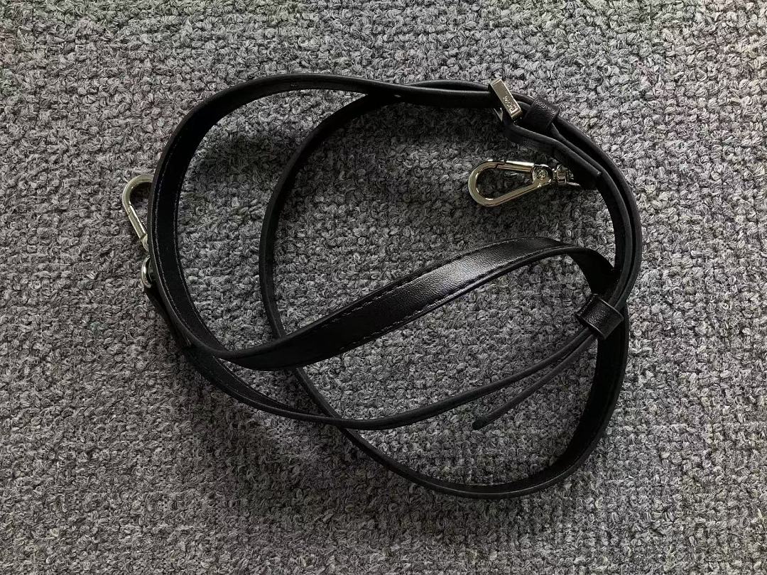 MCM 218 M⭐M BAG 4204250275 (Long 19CM* Wide 6CM* High 18CM) - Image 25