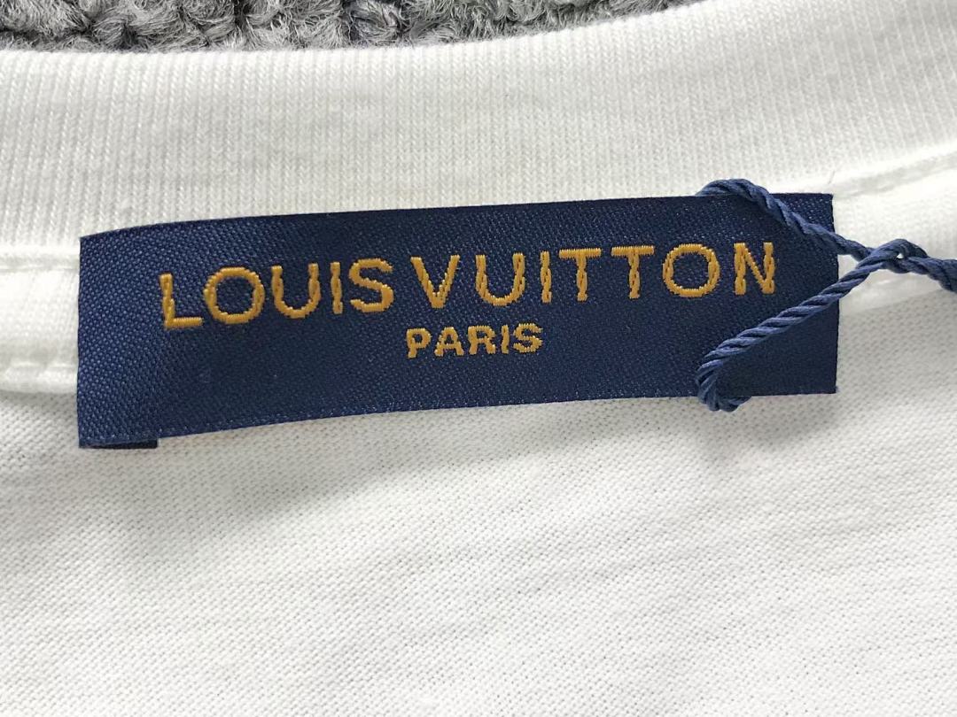 Louis Vuitton 98 L⭐ VEST 503052070 (Im 170Cm 55Kg I Wear Size L In The Phot) - Image 11