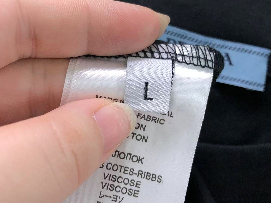 Prada 118 P⭐A⭐A T-SHIRT 3204233121 (Im 170Cm 60Kg I Wear Size L In The Phot) - Image 20