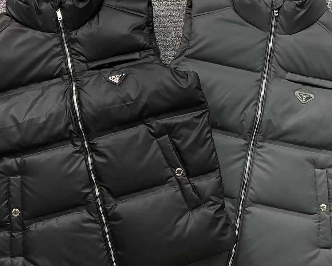 Prada 438 P⭐A⭐A VEST DOWN JACKETS 3209021519 (Im 170Cm 60Kg I Wear Size 50 In The Phot) - Image 6