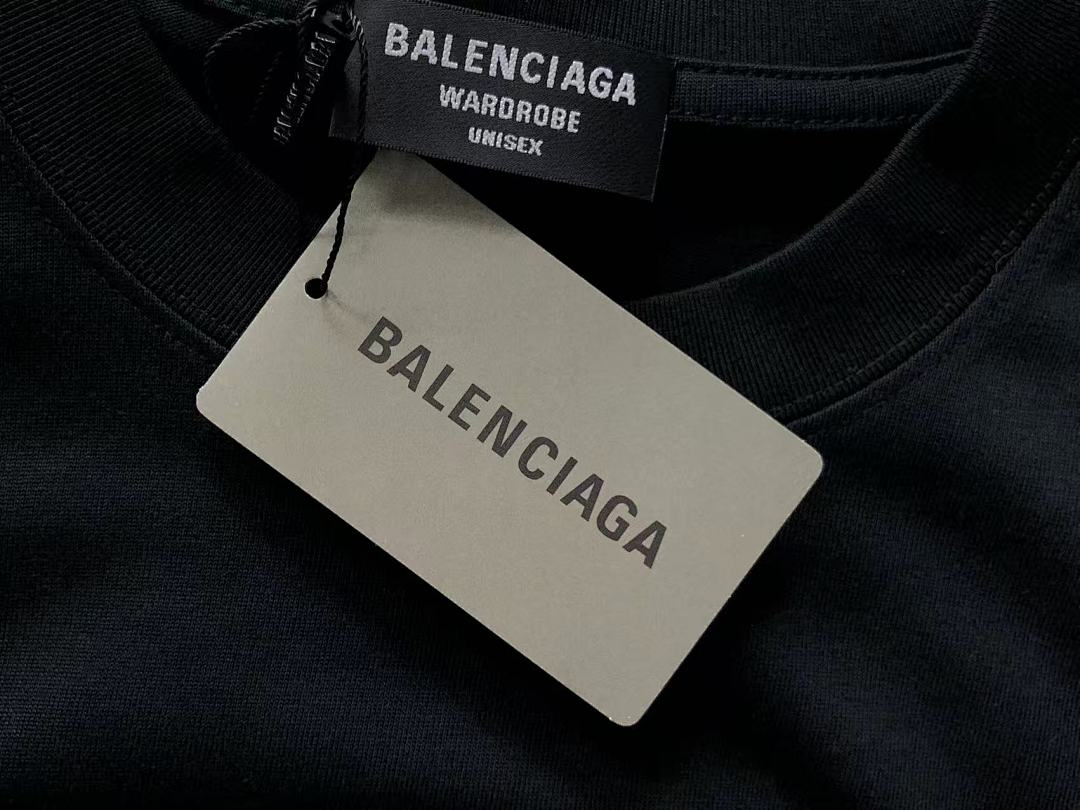 Balenciaga 115 B⭐L⭐⭐⭐IA⭐A T-SHIRT 3203240921 (Im 170Cm 60Kg I Wear Size M In The Phot) - Image 22