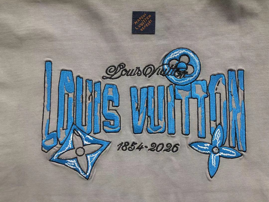 Louis Vuitton 118 L⭐ T-SHIRT 525221681 (Im 170Cm 60Kg I Wear Size M In The Phot) - Image 19
