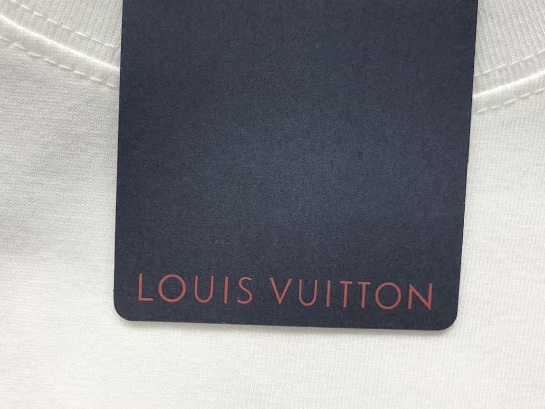 Louis Vuitton 98 L⭐ VEST 503052070 (Im 170Cm 55Kg I Wear Size L In The Phot) - Image 12