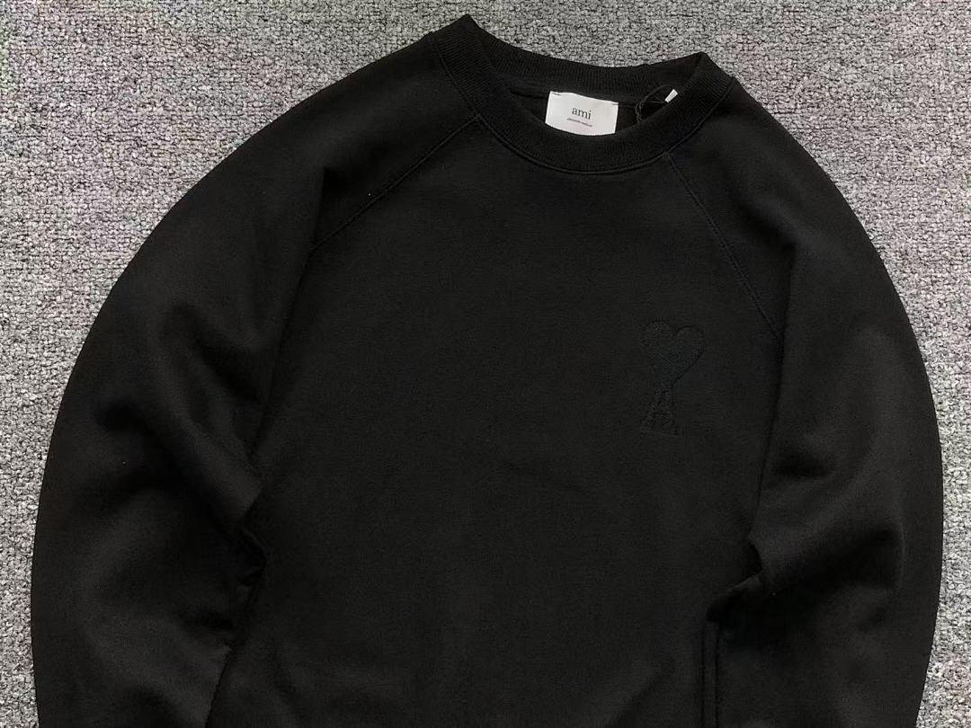 AMI 125 AMI HOODIE 3201080417 (Im 170Cm 60Kg I Wear Size M In The Phot) - Image 21