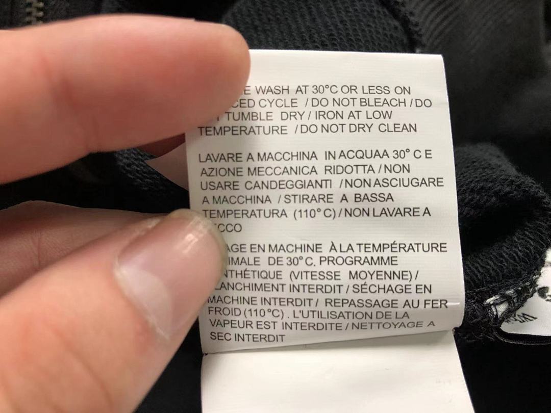 Off-White 208 OFF-WHITE (WHITE HOODIE) - Image 25