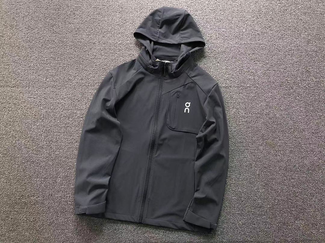 On Running 208 ON JACKET 2207110704 (Im 170Cm 60Kg I Wear Size XL In The Phot) - Image 9