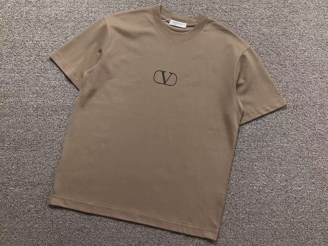 Valentino 115 VALENTINO T-SHIRT 5241607147 (Im 170Cm 60Kg I Wear Size M In The Phot) - Image 9