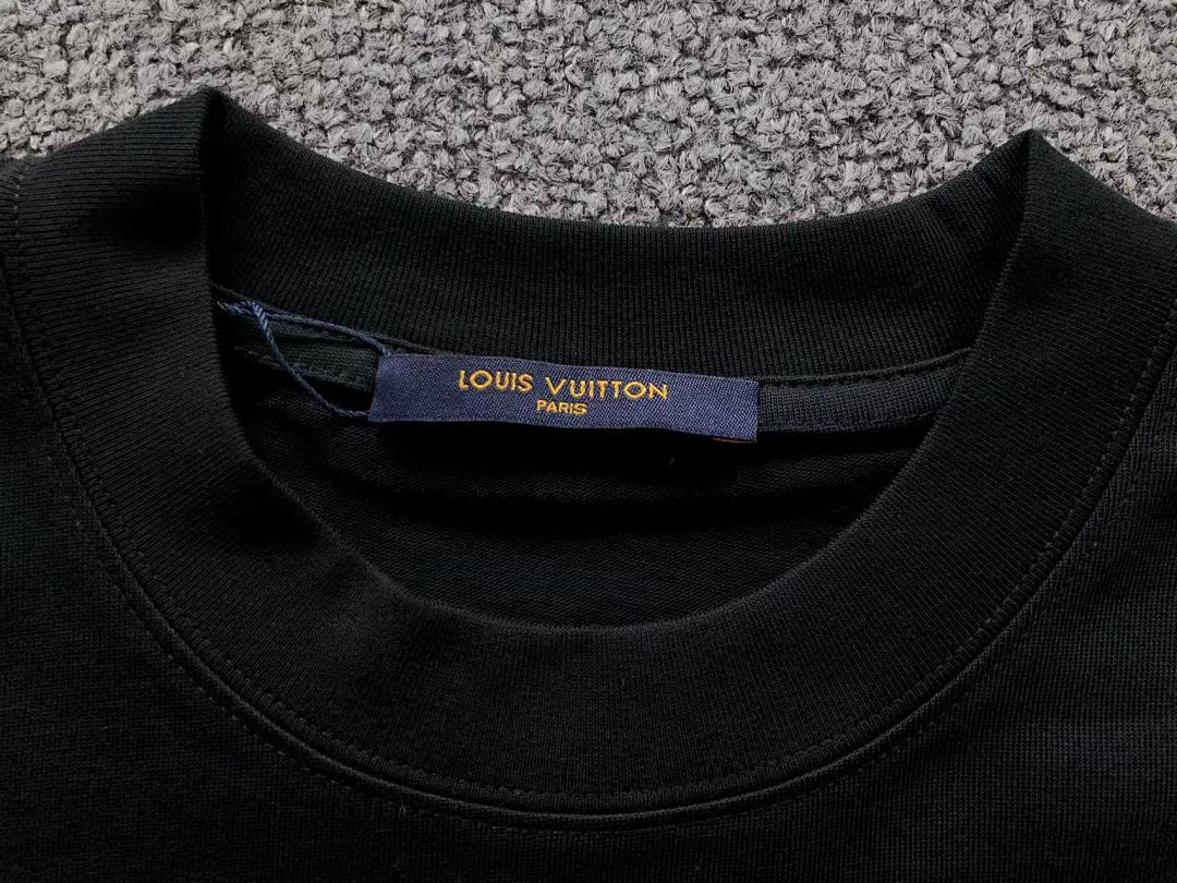 Louis Vuitton 118 L⭐ T-SHIRT 5111406147 (Im 170Cm 60Kg I Wear Size M In The Phot) - Image 26