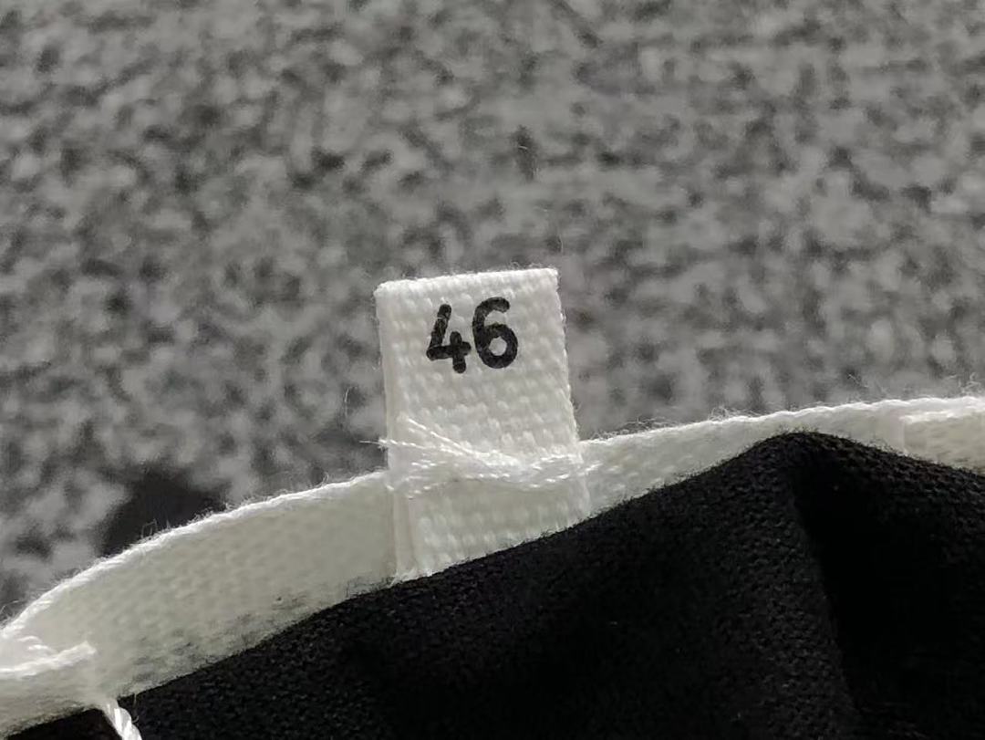 On Running 82 MAISON MARGIELA T-SHIRT 5208270386 (Im 170Cm 60Kg I Wear Size 46 In The Phot) - Image 19