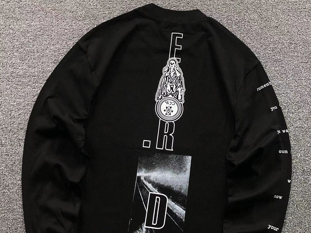 Chanel 88 ENFANTS RICHES DEPRIMES LONG SLEEVED 580708117 (Im 170Cm 60Kg I Wear Size S In The Phot) - Image 12